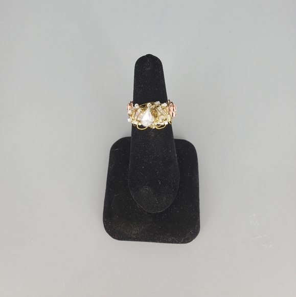 Intricate Peach Wire Wrapped Dangle Ring - Picture 4 of 9